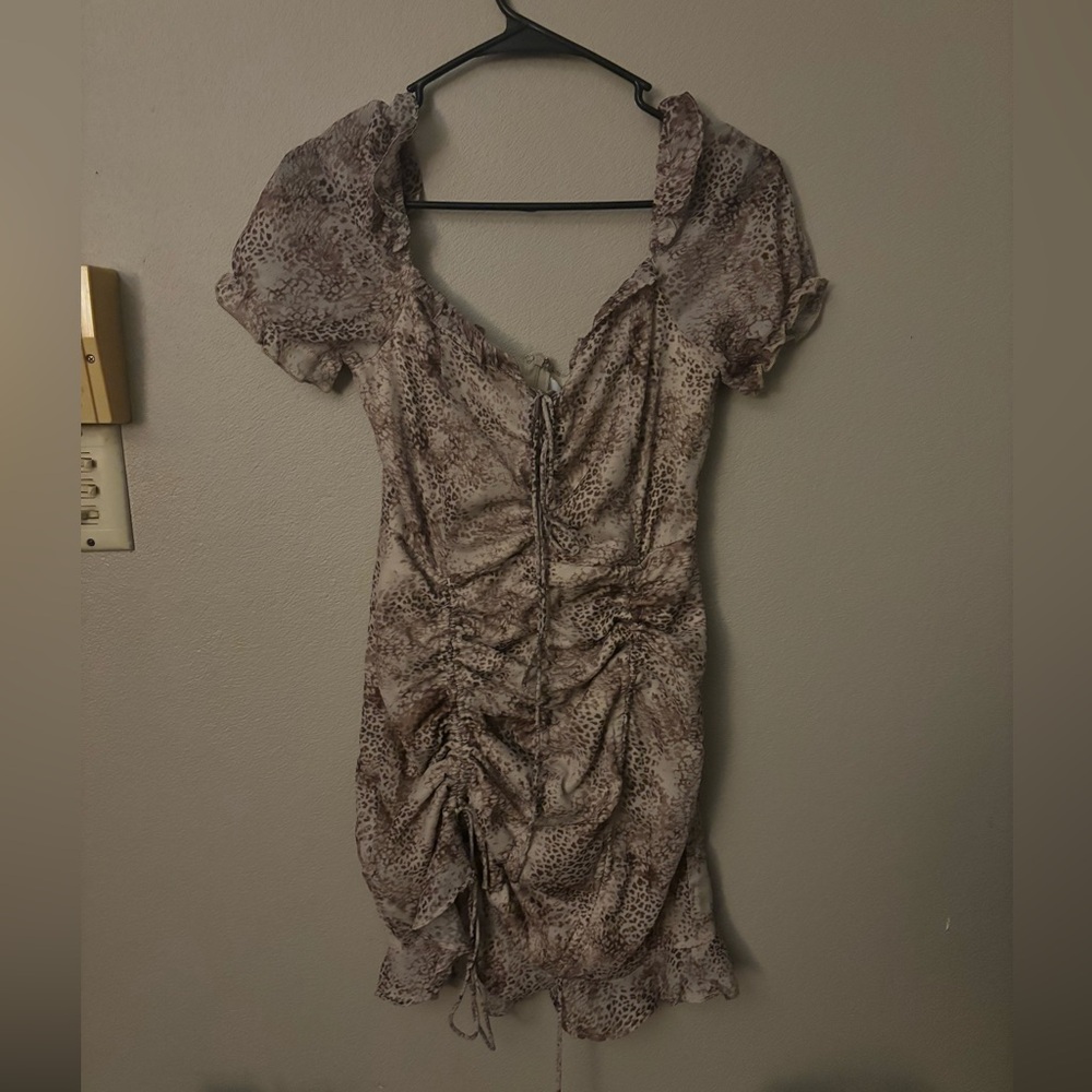 BEAUTIFUL NUDE ANIMAL PRINT MINI DRESS SIZE XSMALL